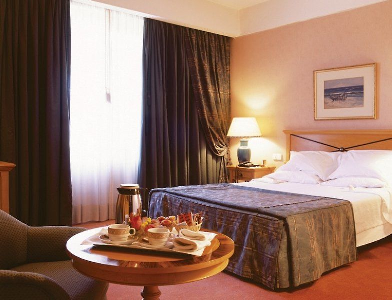 Tivoli Porto Hotel Buitenkant foto